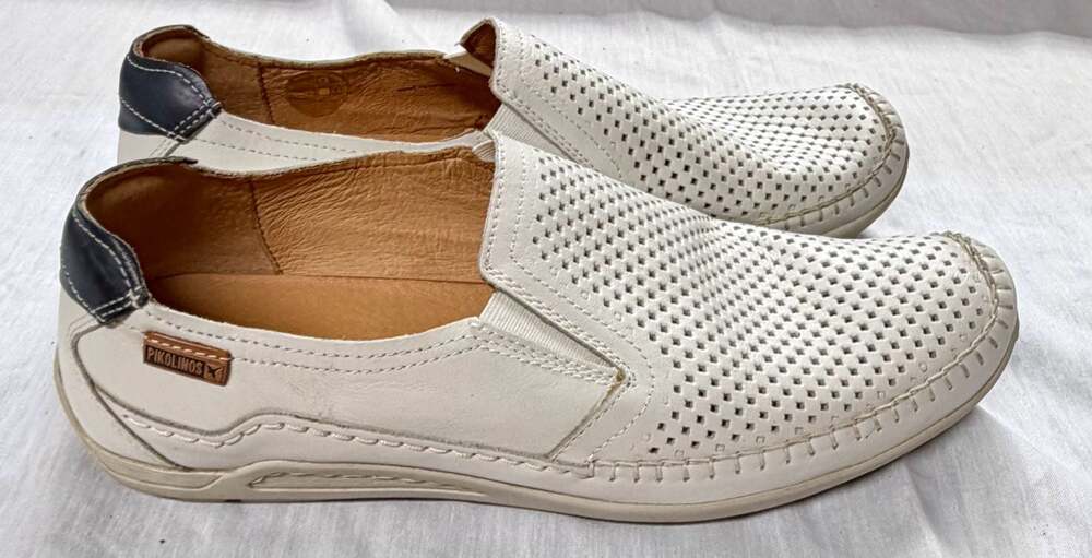 Pikolinos Azores 06H Perforated Leather Slip-On Loafers